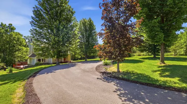 3 Bluffwood Trail, Galena, IL 61036
