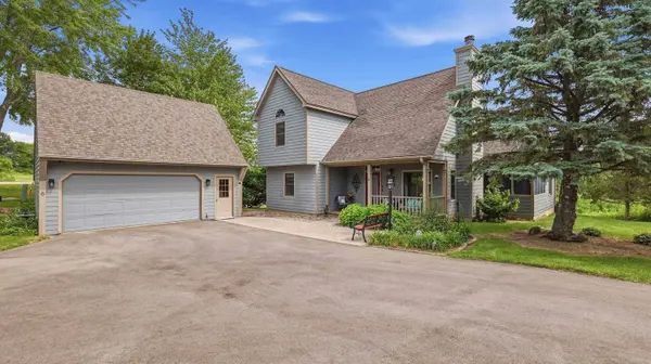 6 Beacon Trail, Galena, IL 61036