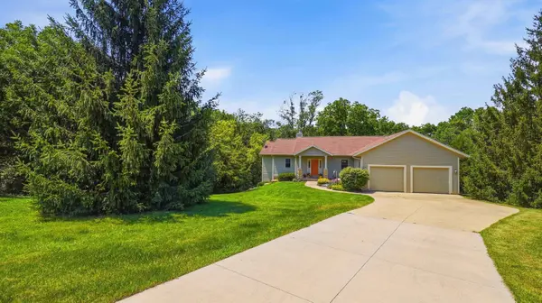 4 N Acorn Court, Galena, IL 61036