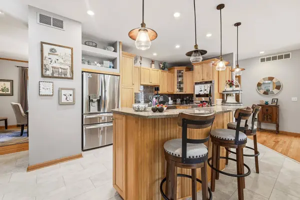 6A6 Hampton Court, Apple River, IL 61001