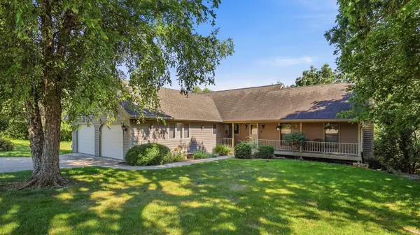 353 W Wachter Road