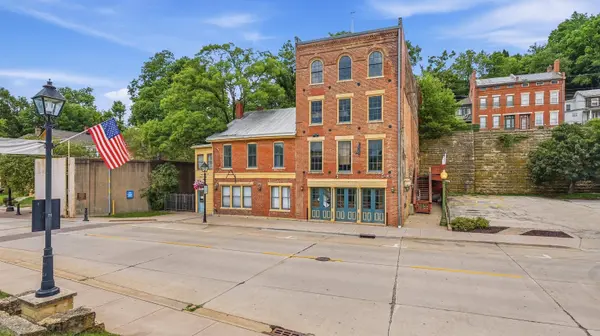 515 Main Street, Galena, IL 61036