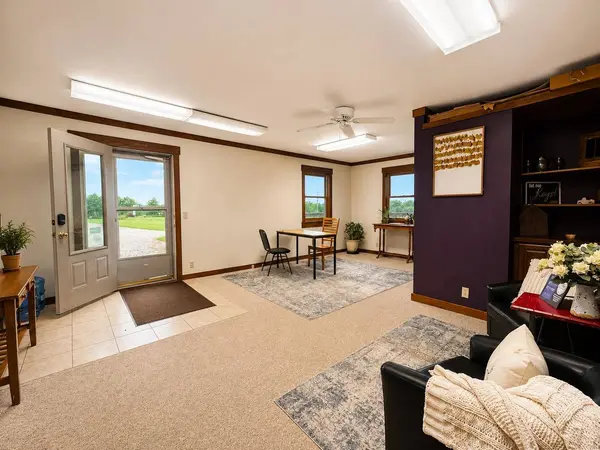 3505 Apple Canyon Road, Apple River, IL 61001
