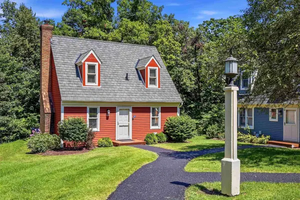 28 Thatcher Lane, Galena, IL 61036