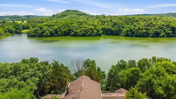 34 Harbor Drive, Galena, IL 61036