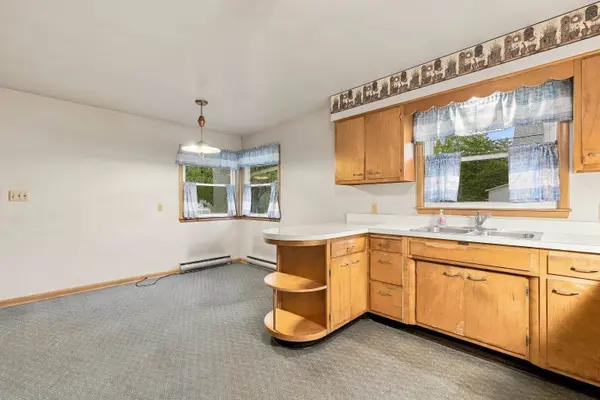 101 Clark Street, Warren, IL 61087