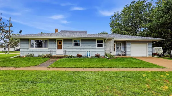 101 Clark Street, Warren, IL 61087