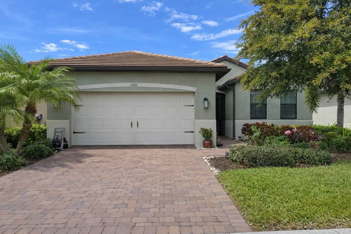 11992 Blazing Star Dr, Venice, FL 34293-2750