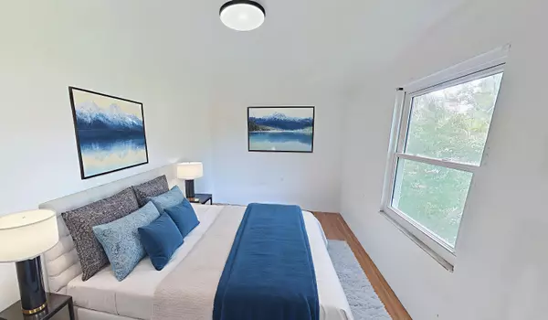 Sarasota, FL 34233,5667 Creekwood Dr