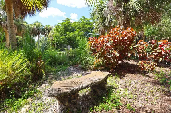 500 SUFFOLK CIR, Nokomis, FL 34275