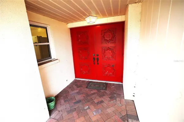 3016 TANGLEWOOD DR, Sarasota, FL 34239