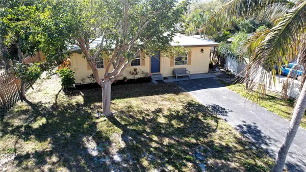 2342 MARGARET ST, Sarasota, FL 34237