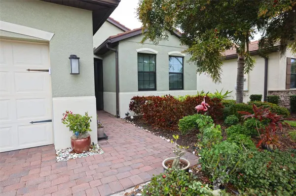 11992 BLAZING STAR DR, Venice, FL 34293