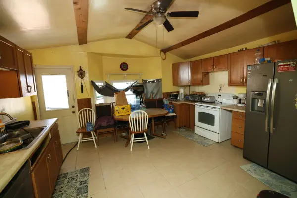 Renaissance Blvd, Venice, FL 34293