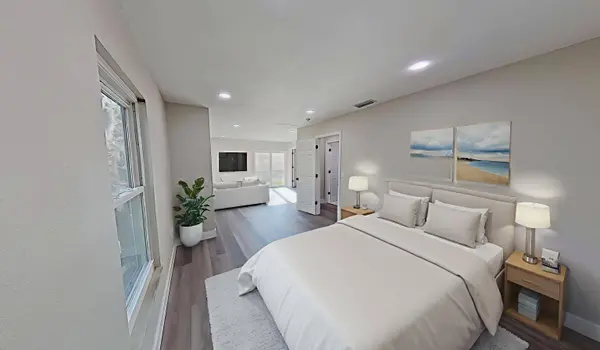 5667 Creekwood Dr, Sarasota, FL 34233-1510