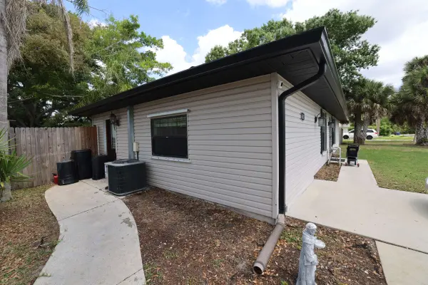 Abcor Rd, North Port, FL 34286
