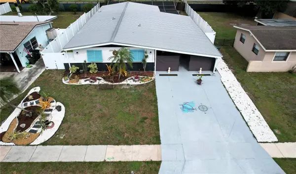 3641 STOKES DR, Sarasota, FL 34232