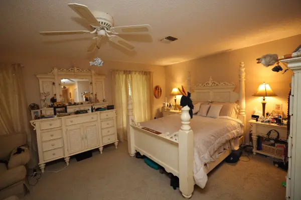 Siesta Key Cir, Sarasota, FL 34242