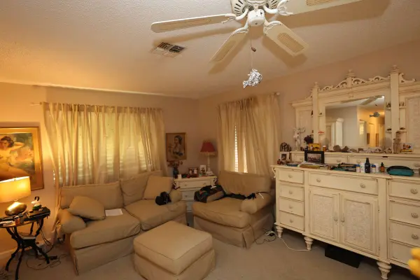 Siesta Key Cir, Sarasota, FL 34242