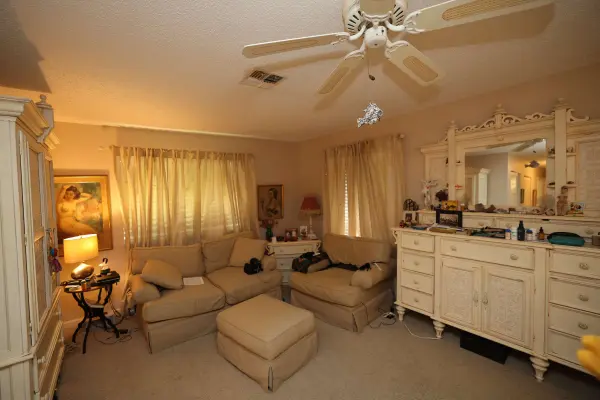 Siesta Key Cir, Sarasota, FL 34242