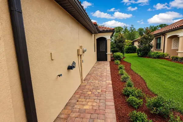 12385 AMICA LOOP, Venice, FL 34293