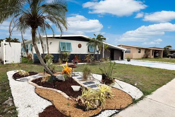 3641 STOKES DR, Sarasota, FL 34232