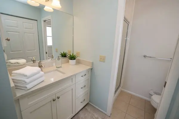 5864 Marigold Rd, Venice, FL 34293-6705