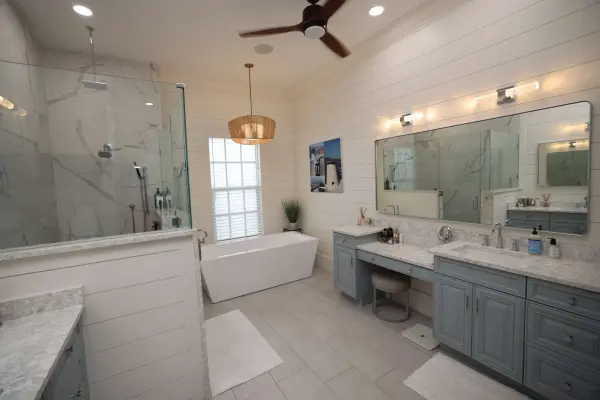 Court A, Sarasota, FL 34240