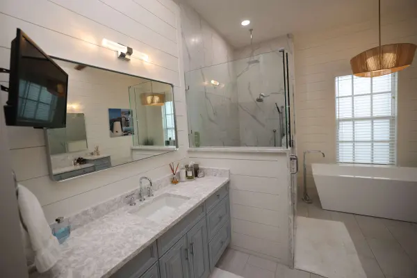Court A, Sarasota, FL 34240