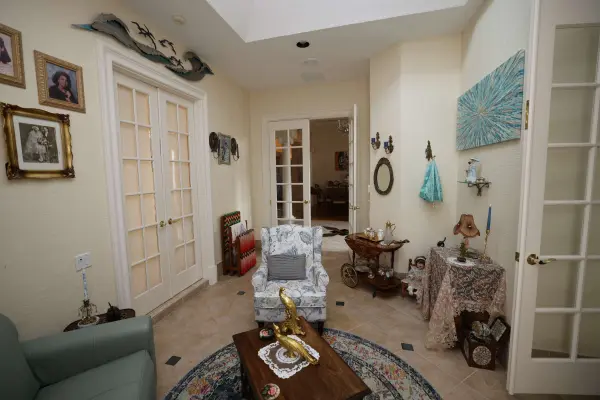 4216 Central Sarasota Pkwy, Sarasota, FL 34238-6680