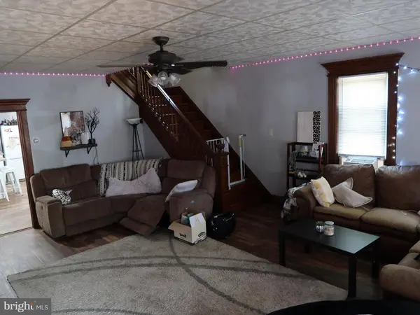 110 UNIVERSITY BLVD, Glassboro, NJ 08028