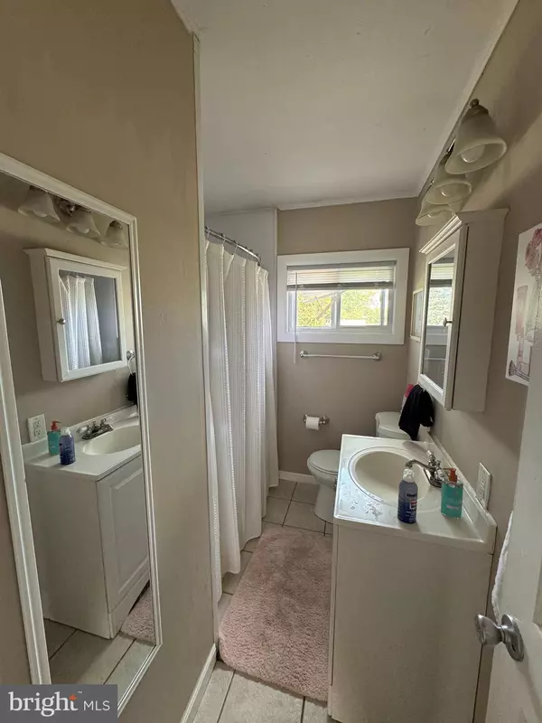 120 GREEN AVE, Glassboro, NJ 08028