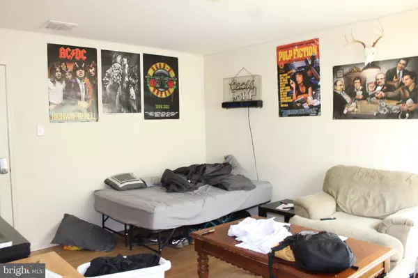 107 ELLIS ST, Glassboro, NJ 08028