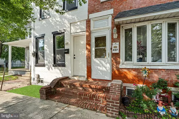 225 MARKET ST, Gloucester City, NJ 08030