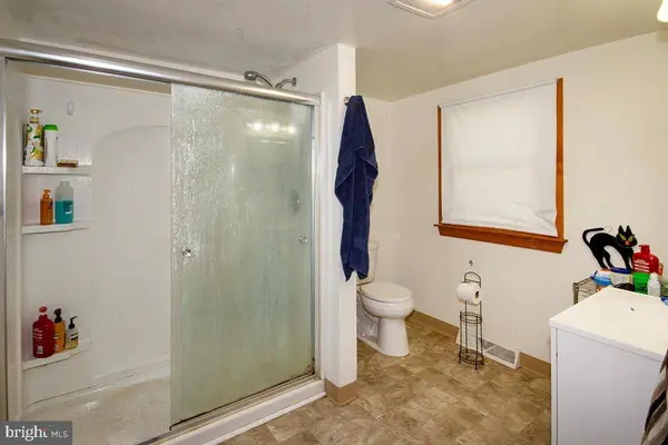 8 FRANKLIN RD, Glassboro, NJ 08028