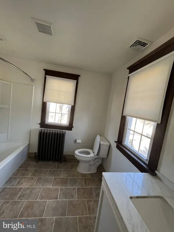 36 DELSEA DR S, Glassboro, NJ 08028