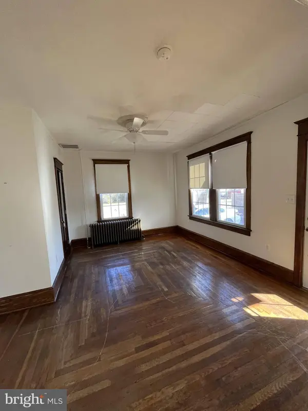 36 DELSEA DR S, Glassboro, NJ 08028