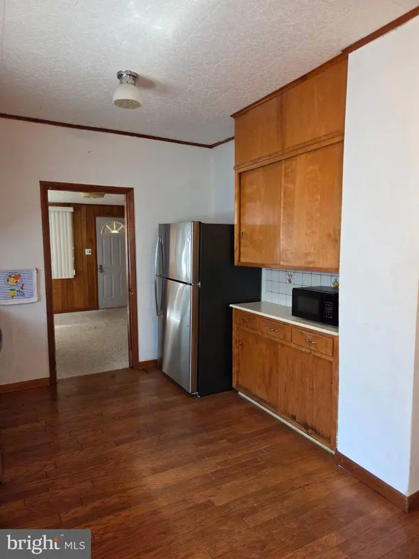 314 VICTORIA ST, Glassborough, NJ 08028