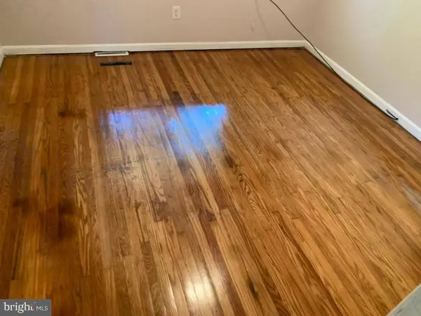 301 LEHIGH RD N, Glassboro, NJ 08028
