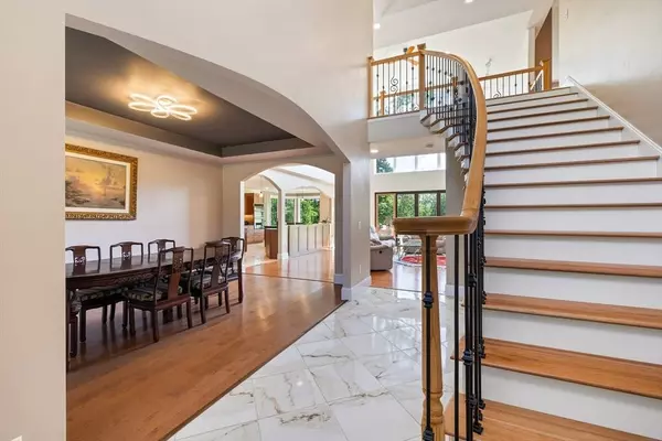 19 Hardscrabble Rd, Sterling, MA 01564