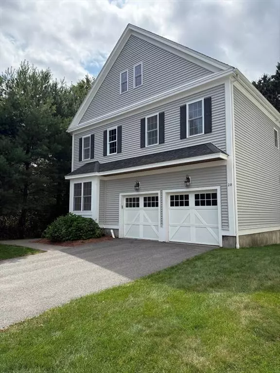 28 Mcintosh Dr #28, Stow, MA 01775