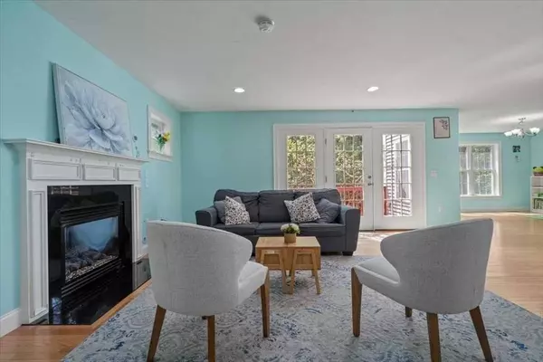 28 Mcintosh Dr #22, Stow, MA 01775