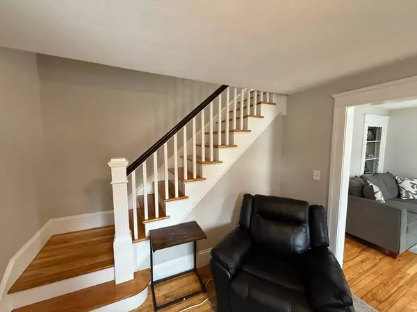 39 Phillips Ave, Shrewsbury, MA 01545