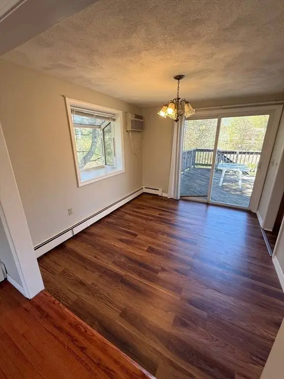 22 Leonard Rd, Framingham, MA 01701