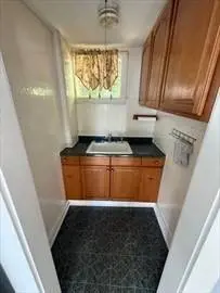1664 Main Street #1st flr, Holden, MA 01522