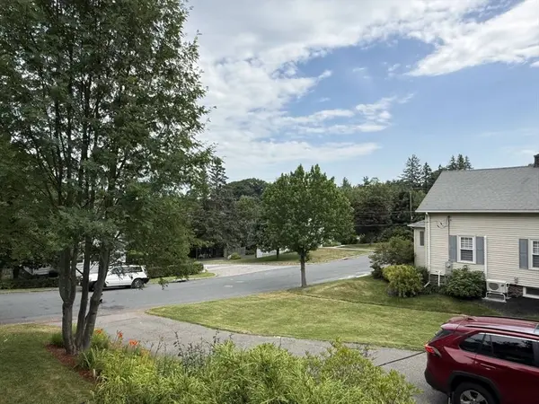 74 Wilkinson St, Worcester, MA 01606