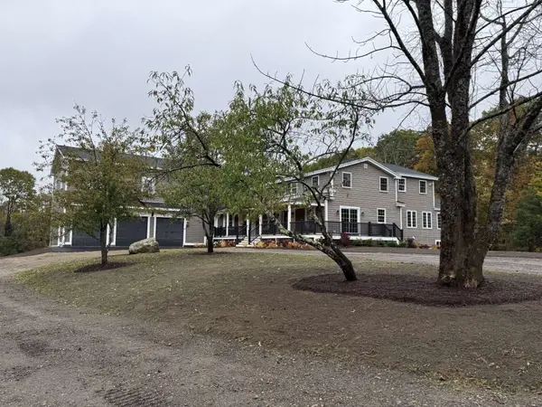 40 Brooks Pond Rd, Spencer, MA 01562