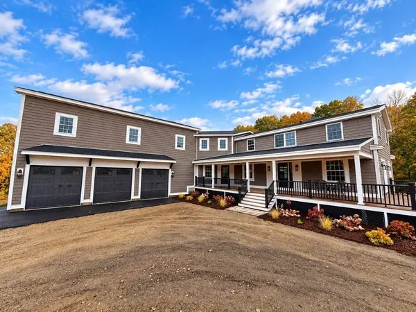 40 Brooks Pond Rd, Spencer, MA 01562