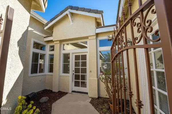 408 Grande ST, Oxnard, CA 93036