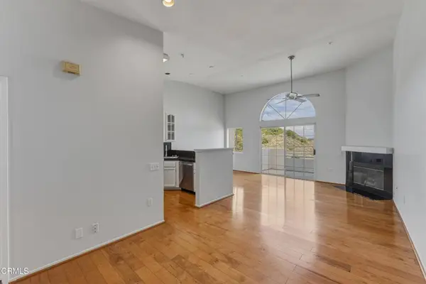2913 Antonio DR #307, Camarillo, CA 93010